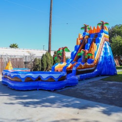 19' Oasis Water Slide w/ XL Pool